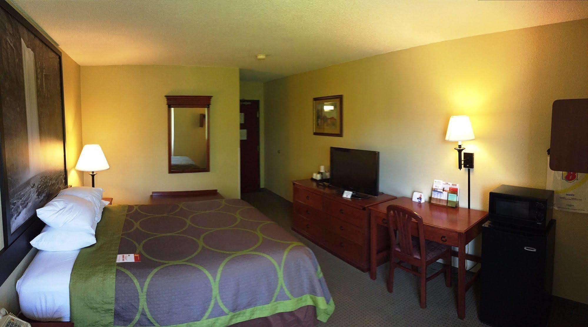 Hotel Super 8 By Wyndham