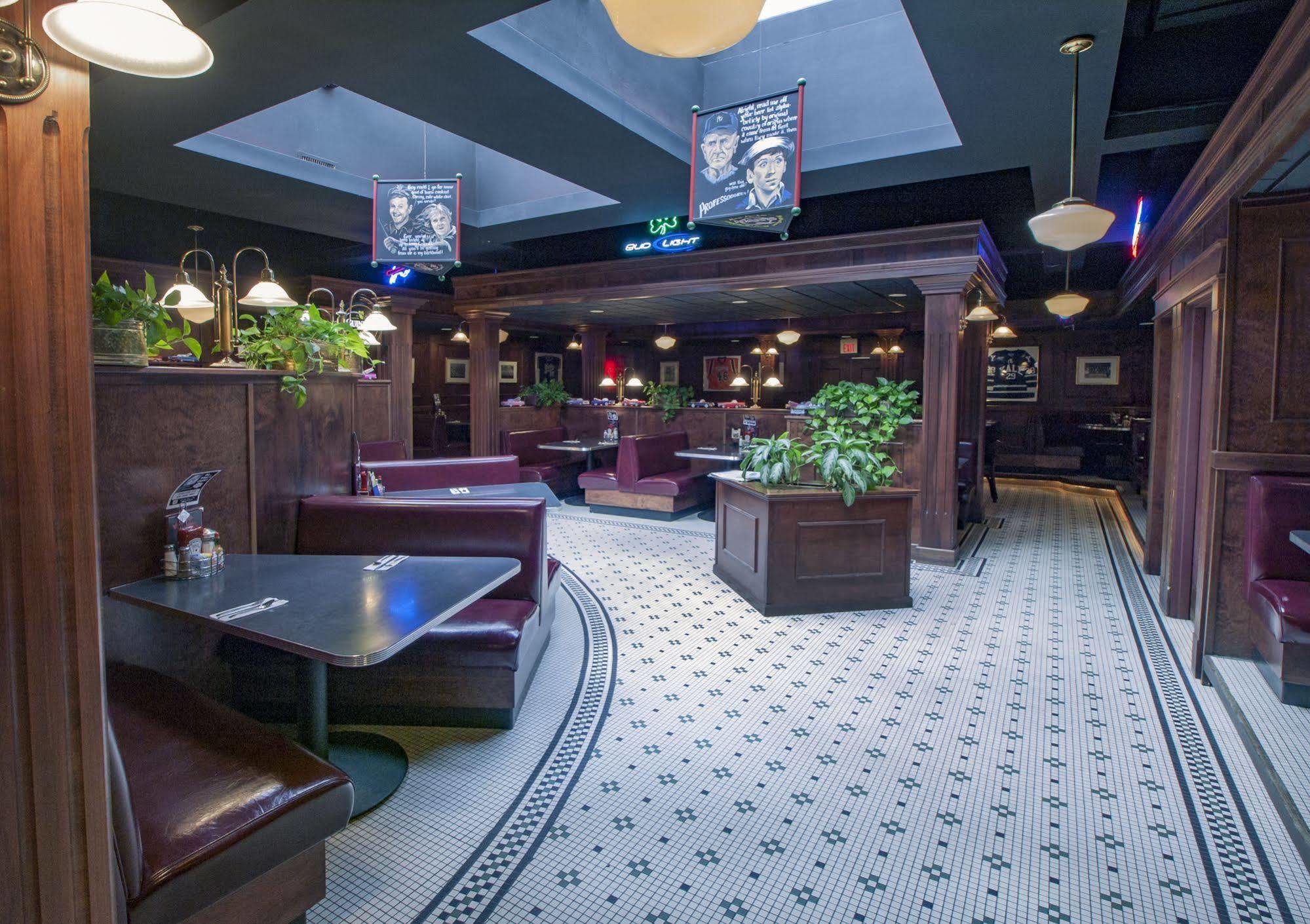 Hotel Ithaca