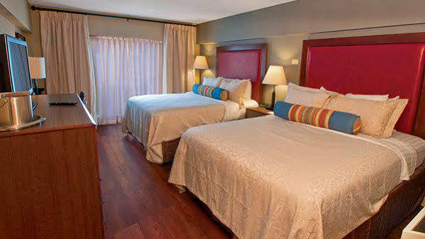 Hotel Ithaca Hotel