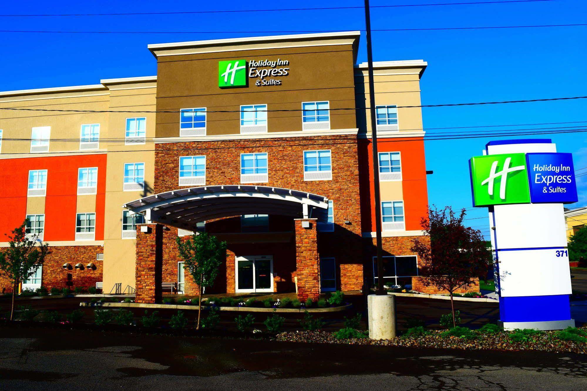 Hotel Express & By Ihg