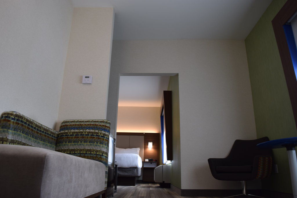 Express & By Ihg Hotel 3*