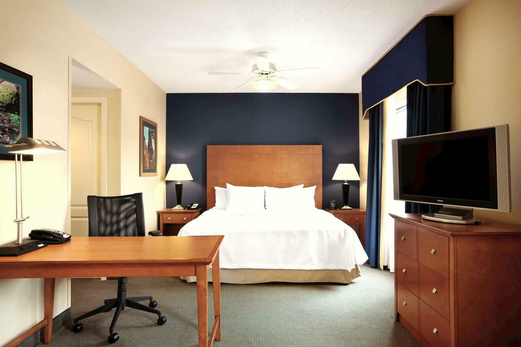 The Homewood By Hilton Hotel 3*