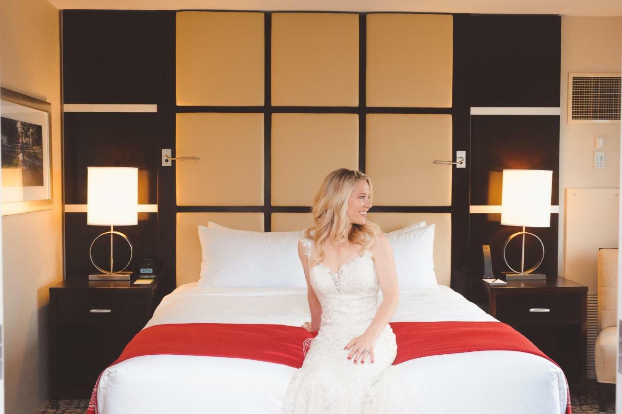 Hotel The Statler At Cornell