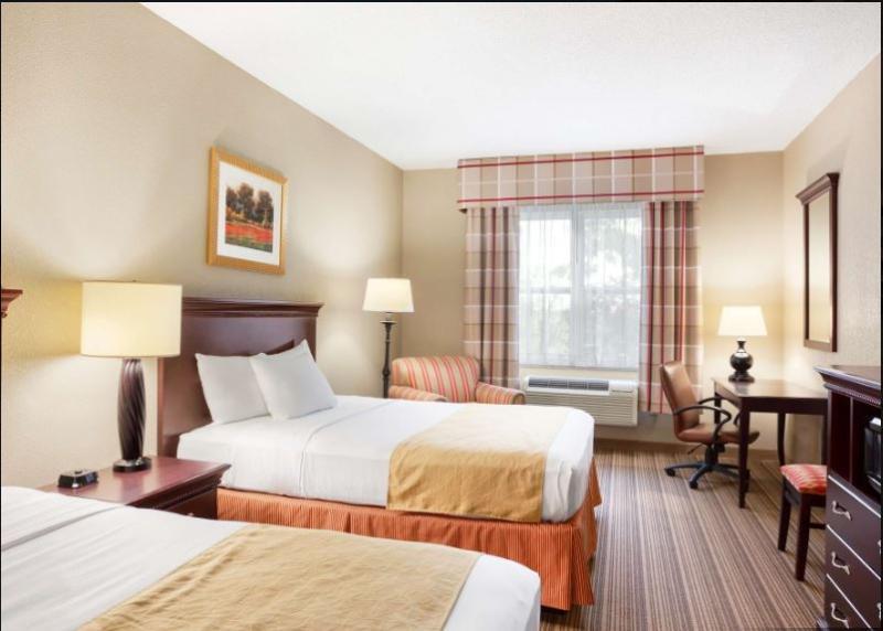 Country & By Radisson, Ithaca, Ny