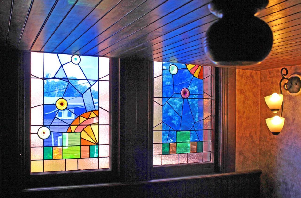 William Henry Miller Bed & Breakfast