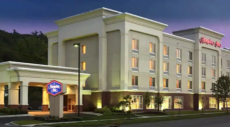 Hampton Hotel 3*