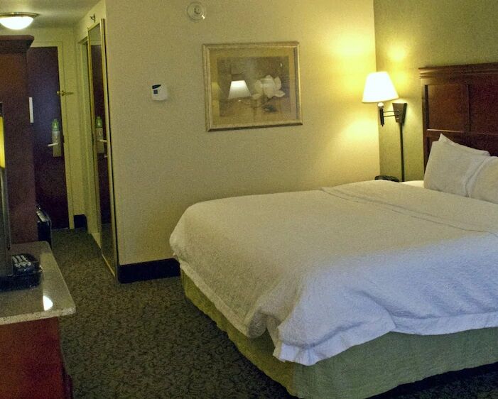 Hampton 3* Ithaca
