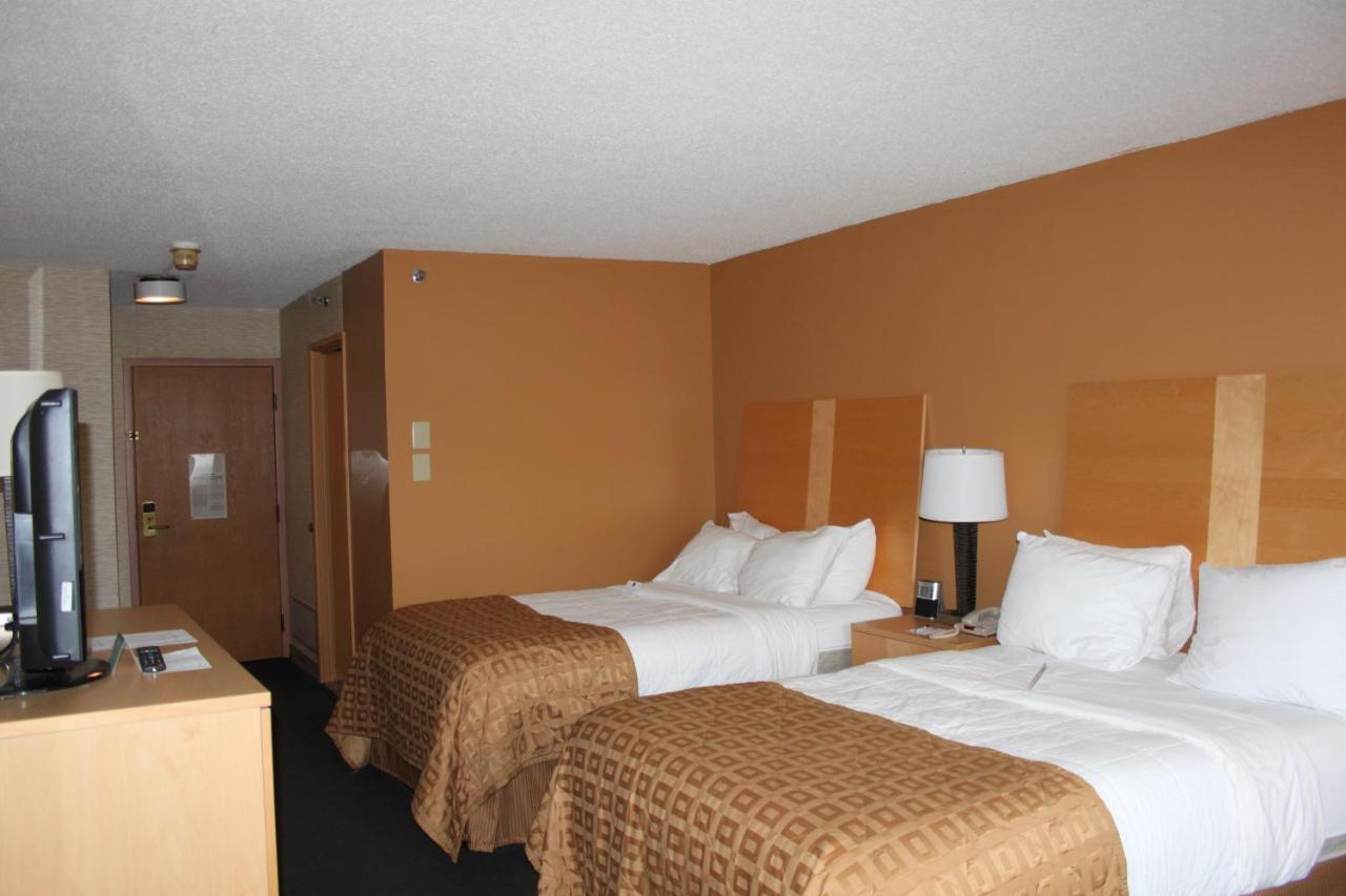 Clarion & Conference Center