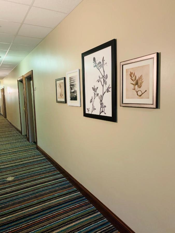 Country & By Radisson, Ithaca, Ny 3*