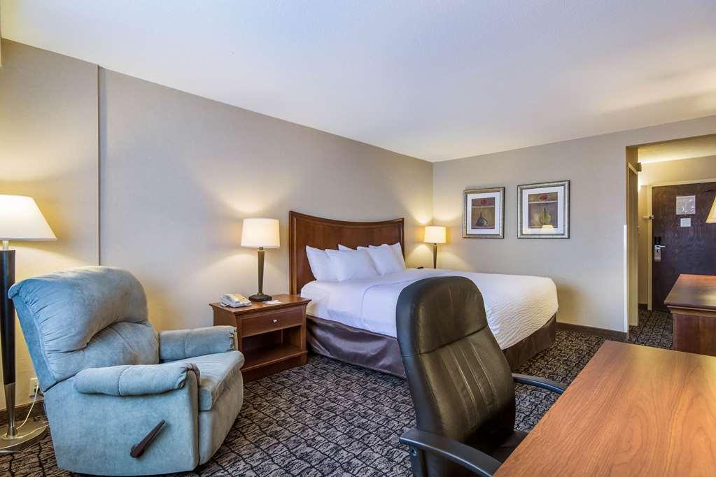 Hotel Clarion - Airport Ithaca