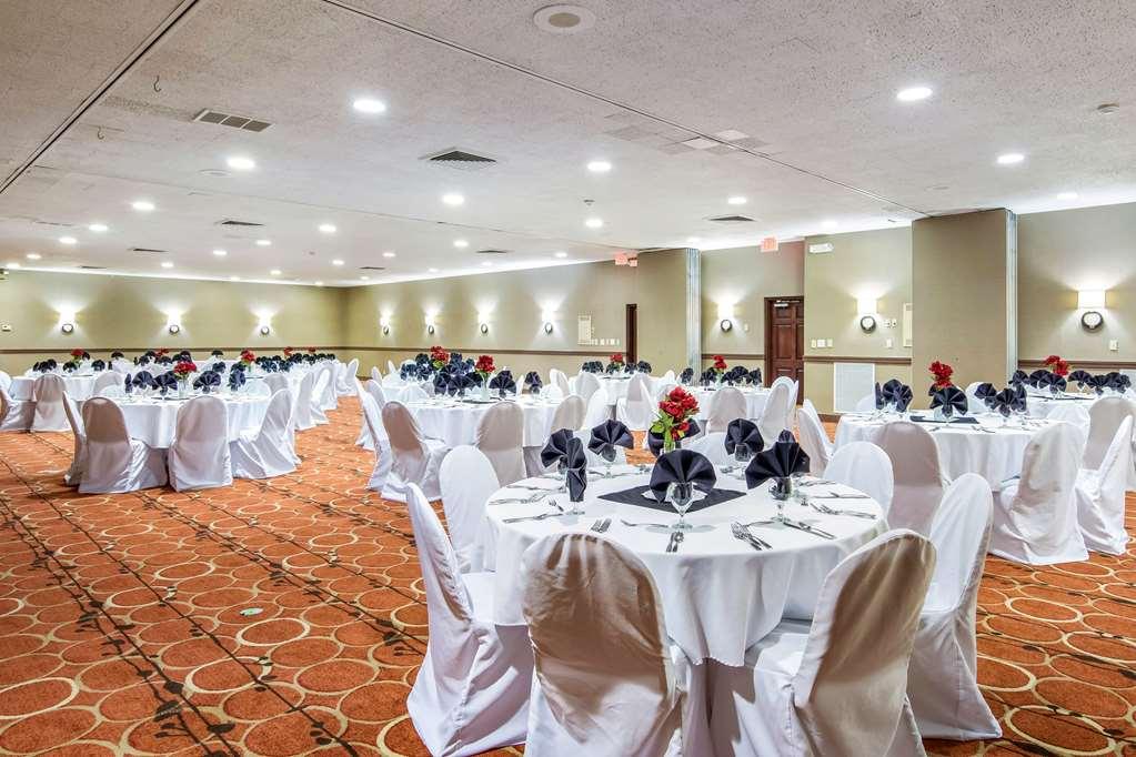 Hotel Clarion - Airport Ithaca
