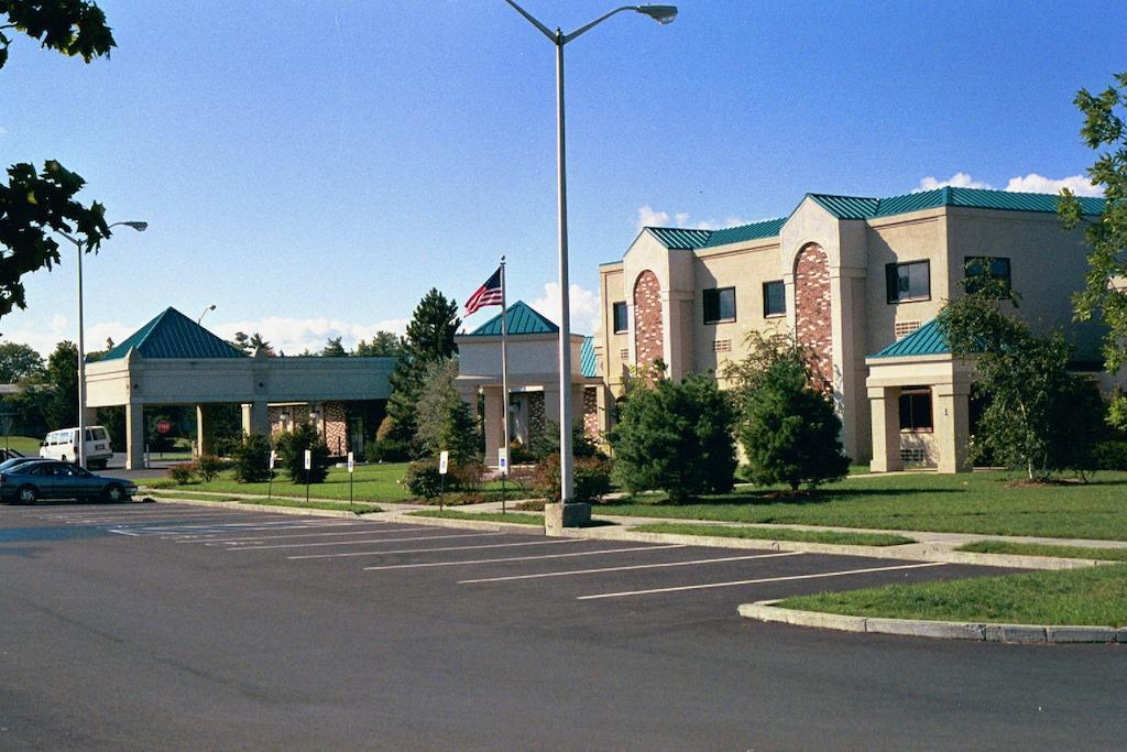 Clarion - Airport 3* Ithaca