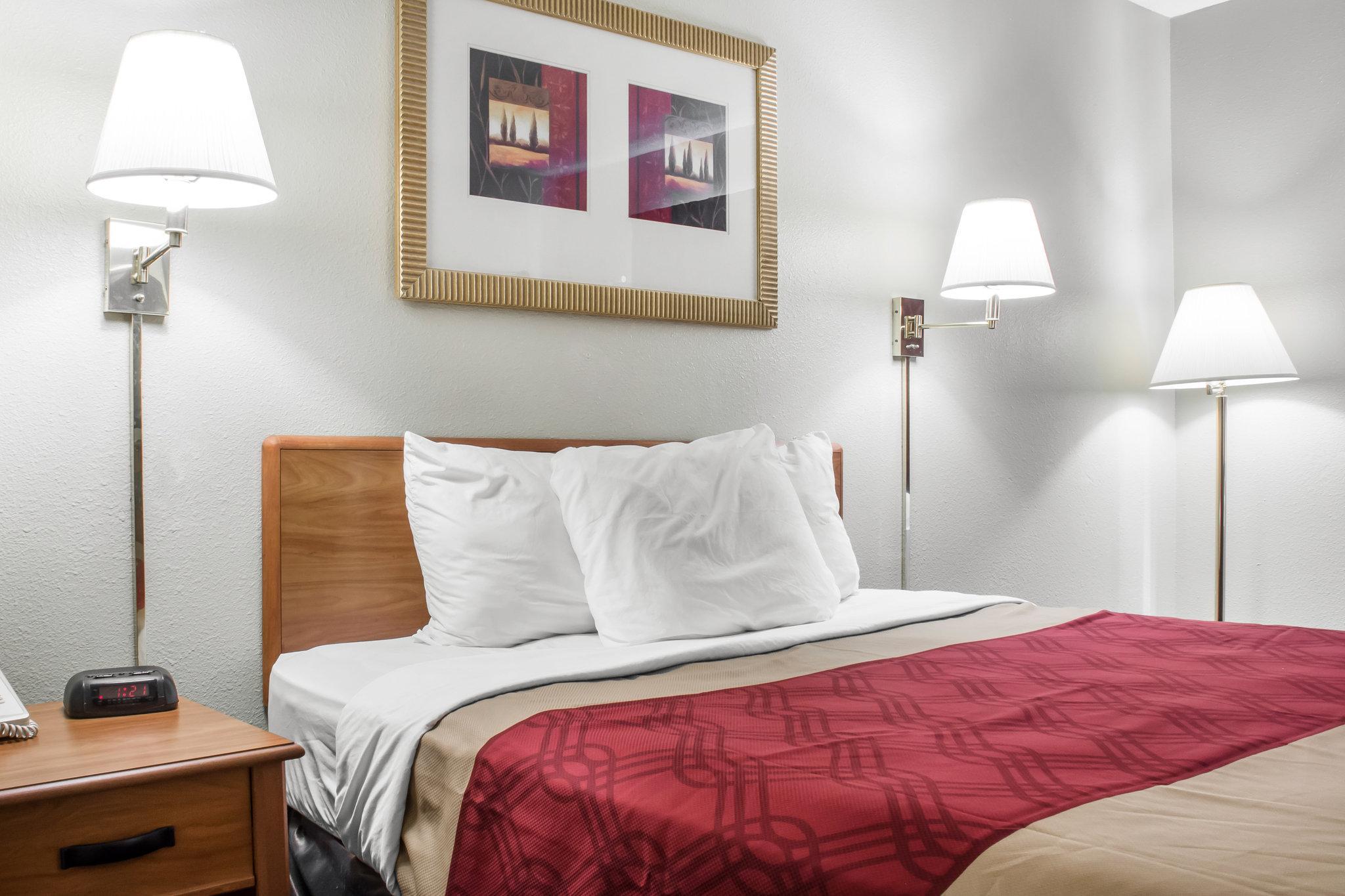 Hotel Econo