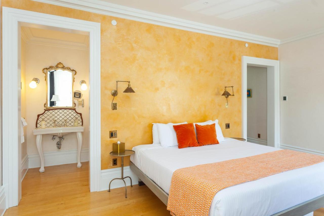 Argos - Ithaca's Boutique 4*