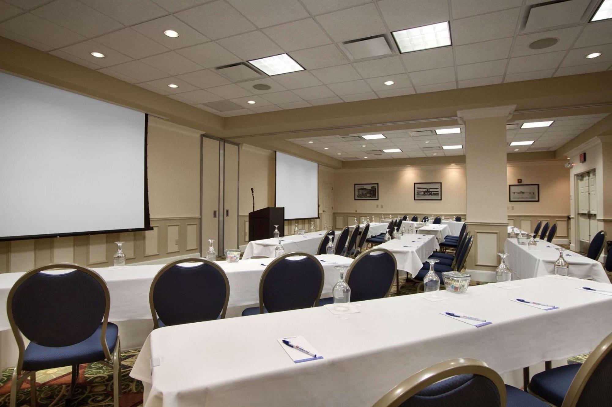 Hilton Garden