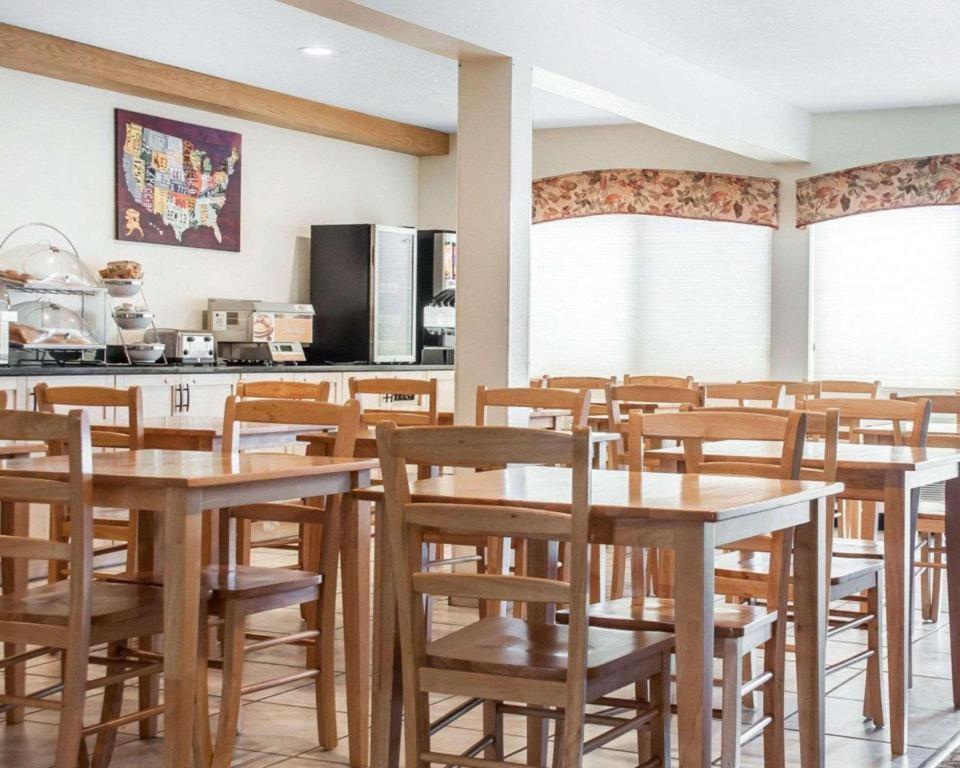 Econo Hotel Ithaca