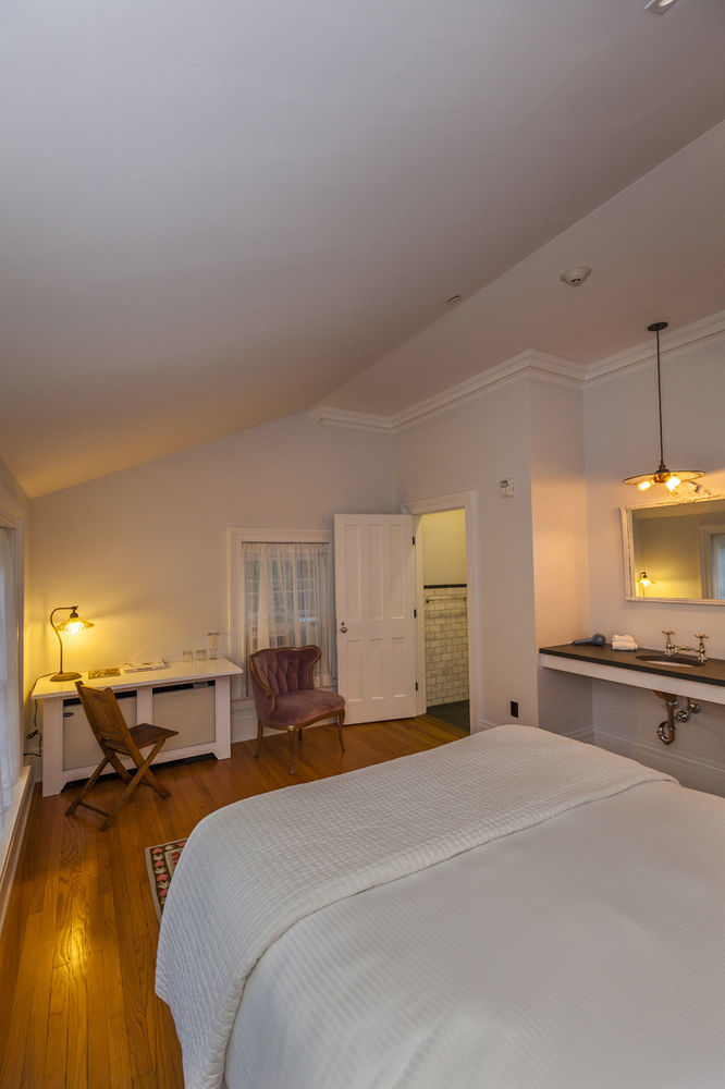 Argos - Ithaca's Boutique 4* Ithaca