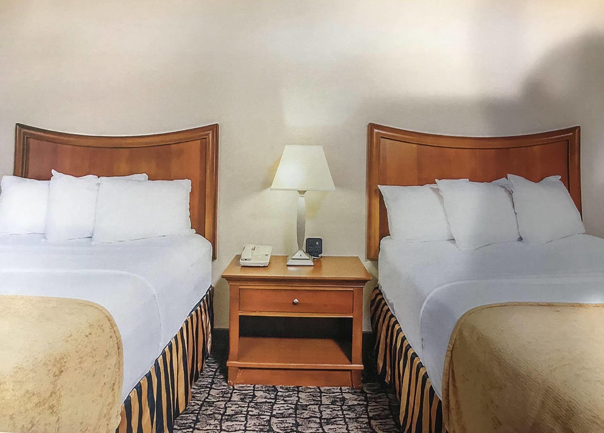 Clarion - Airport 3*