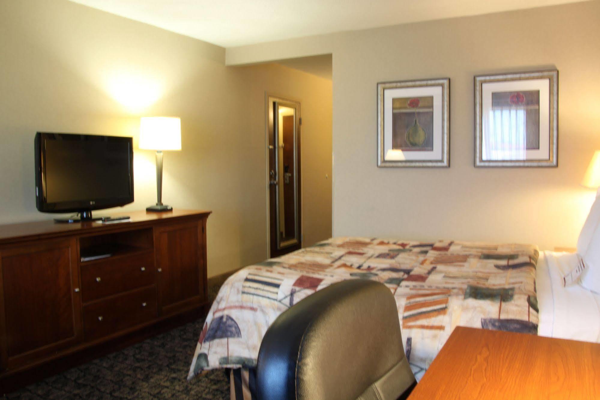 Hotel Clarion - Airport Ithaca