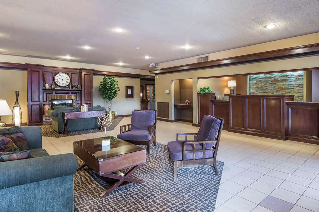 Hotel Clarion - Airport Ithaca
